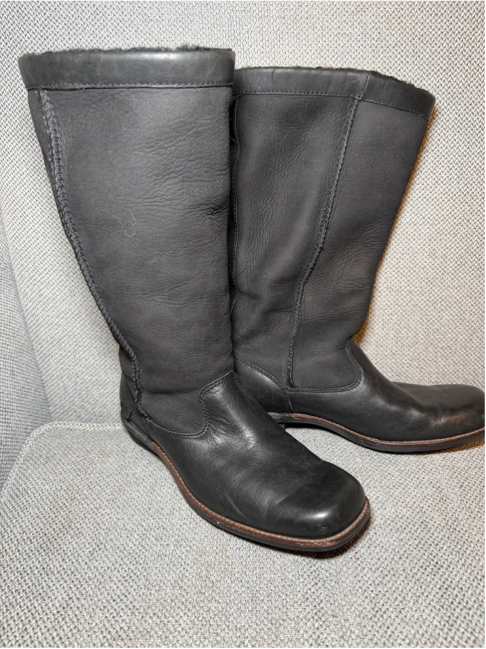 UGG Brookfield Tall 5594 Boots Womens 7.5 Black Leather Suede Shearling Lined